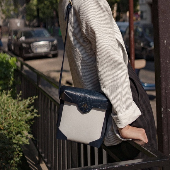 manu atelier mini pristine